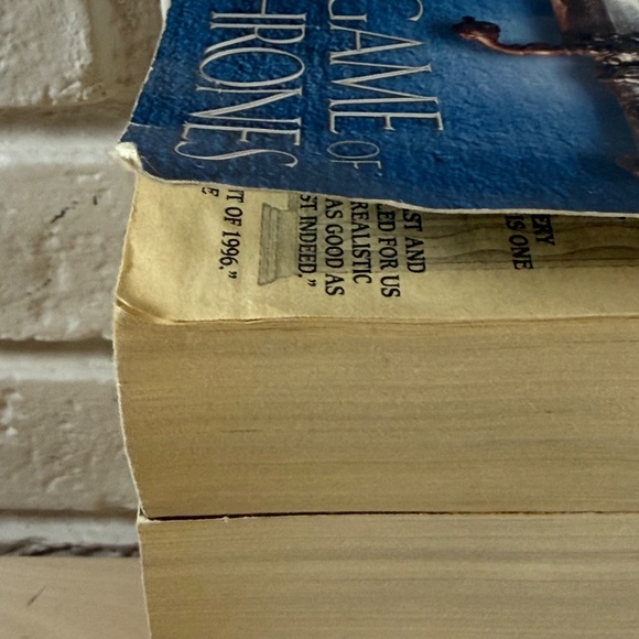 Game of Thrones Series Books 1 - 5 George R.R. Martin in Paperback GUC - Picture 6 of 8